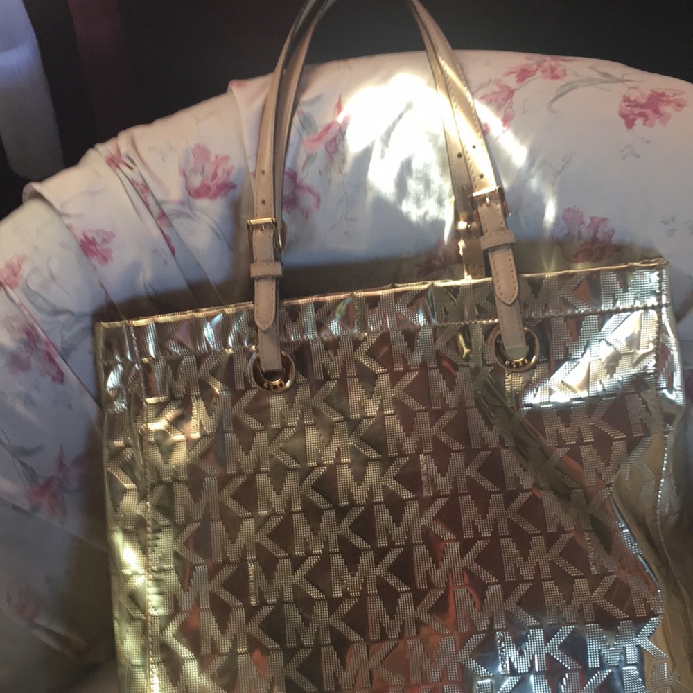 Purse - Picture 8 of 8